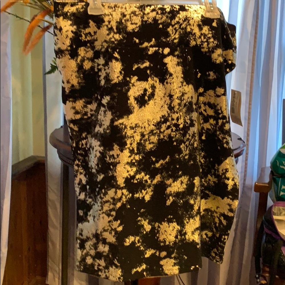 Lularoe Cassie Skirt ($BUNDLE AND SAVE$)